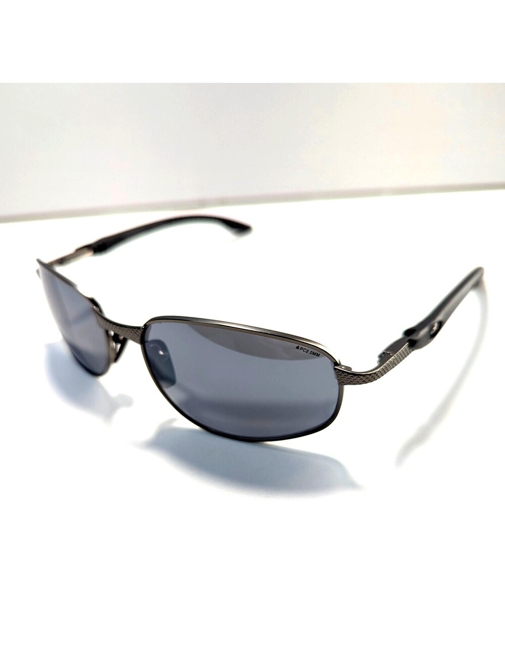Foster Grant IRONMAN  TL1-214 SQ Gunmetal Gray/Black POLARIZED Sunglasses 100%UV